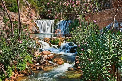 Cascadas en Fuentes del Algar