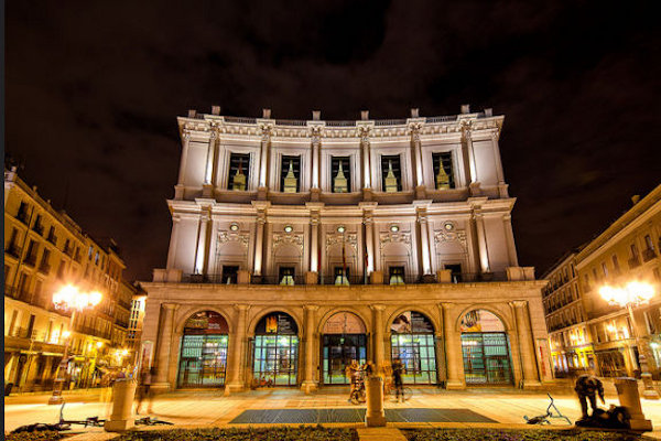 Teatro Real imagen cortesía de Razor 73/ Flickr