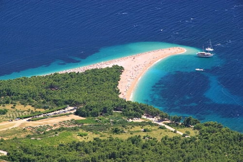 Zlatni Rat, Croacia - LianeM / Shutterstock.com