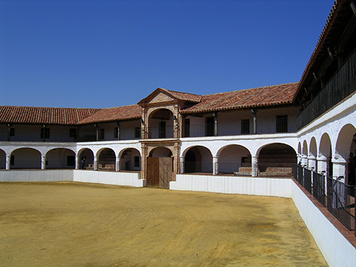 Hotel Plaza de toros de Almadén