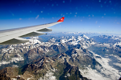 Vista de los Alpes desde un avión