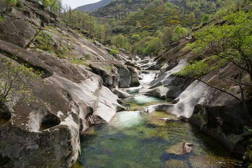 Los pilones, piscinas naturales de España