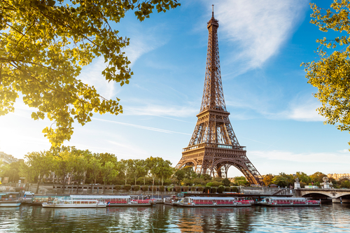 Te contamos 10 curiosidades sobre la Torre Eiffel