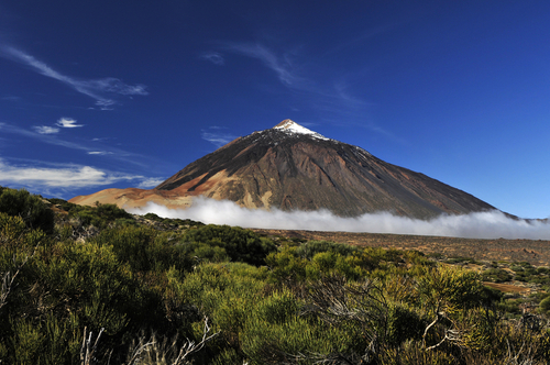 Vista del Teide con nieve