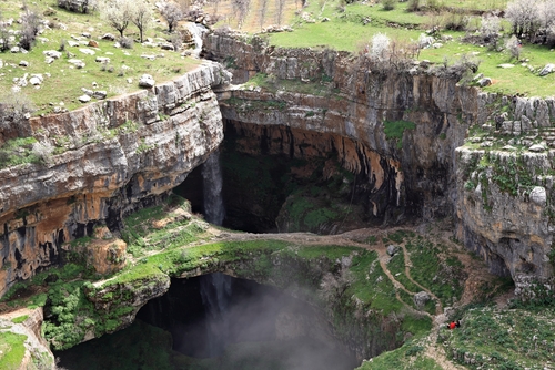 Cascada Baatara