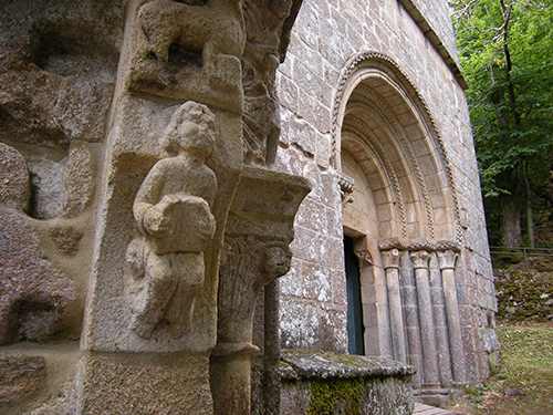Detalle del Monasterio de Santa Cristina de Ribas