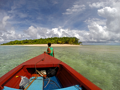 Pescador en Tuvaru