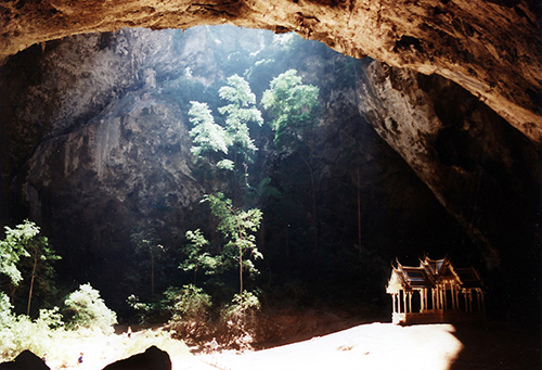 ThCueva Tham Phraya Nakon en Tailandia