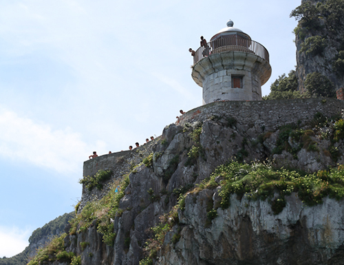 Vista Faro del Caballo