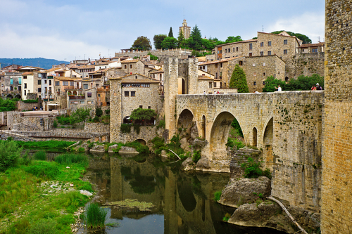 Besalú pueblo medieval en Girona