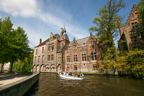 Excursión por los canales de Brujas