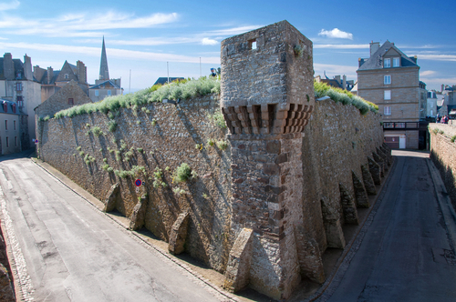 Fortaleza en Saint Malo en Bretaña