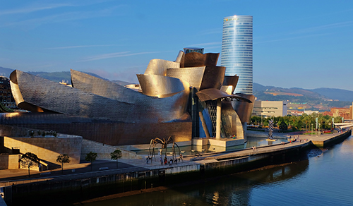 Conoce el Museo Guggenheim en Bilbao
