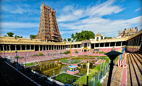 Estanque en Meenakshi Amman