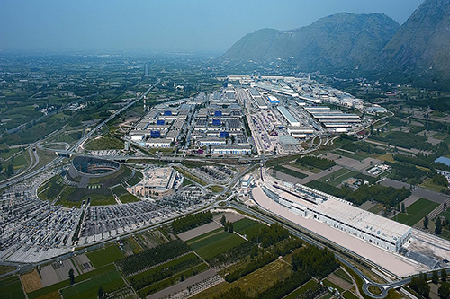 Centro comercial Vulcano Buono