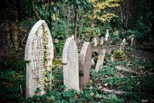 Tumbas en el Cementerio de Highgate