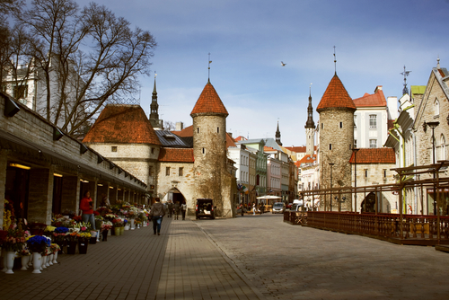 Puerta Viru en Tallin