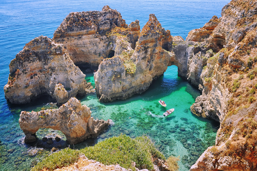 Ponta da Piedade cerca de Praia da Rocha