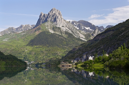 Valle en el Pirineo aragonés