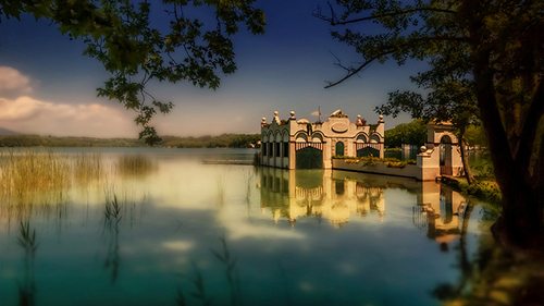 Atardecer en el lago Bañolas