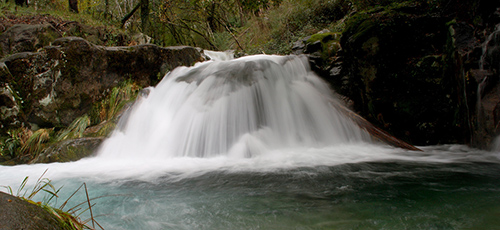 Pozo Bastón en el río Té