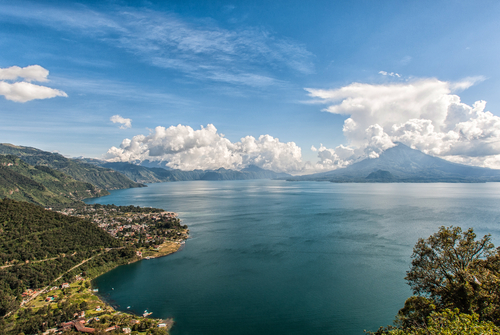 LAgo Atitlán en Guatemala