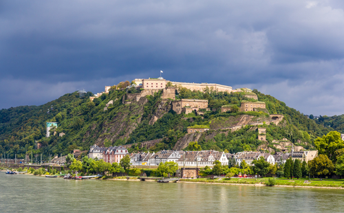 Vista deKoblenz en el Rhin romántico