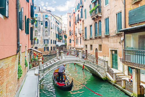 Canal en Venecia - g215