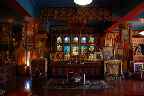 Interior Dag Shang Kagyu