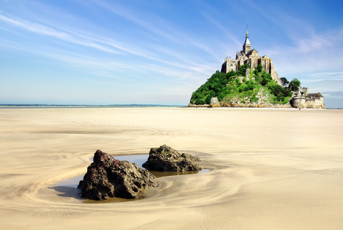 Marea baja en Mont Saint-Michel