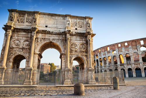 Arco de Constantino en Roma