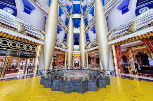 Interior del hotel Burj Al Arab