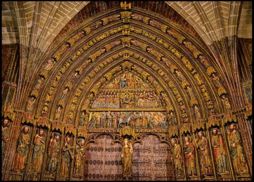 Pórtico de la iglesia de Santa María de los Reyes de Laguardia