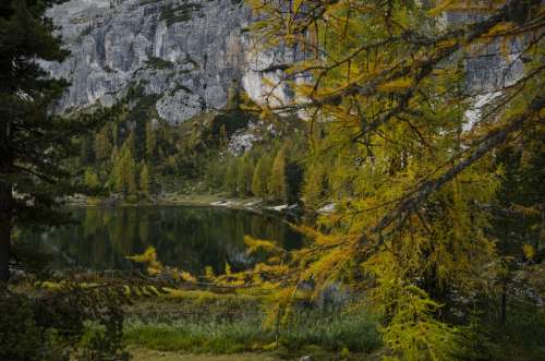 Lago Federa en Italia