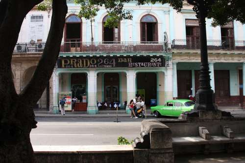 Restaurante Prado 264 en La Habana