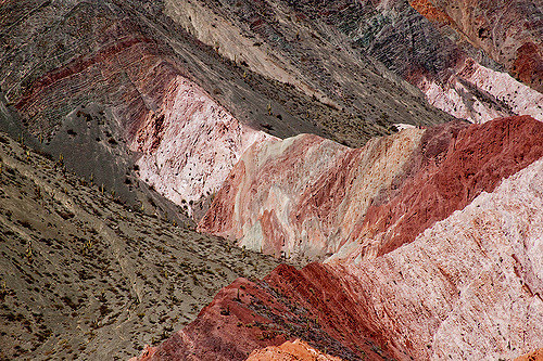 Cerro de los Siete Colores
