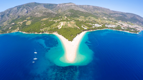 Playa de Zlatni Rat en Brac