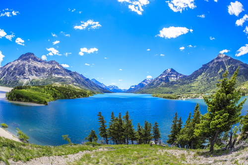 Parque nacional Waterton Lakes en Canadá