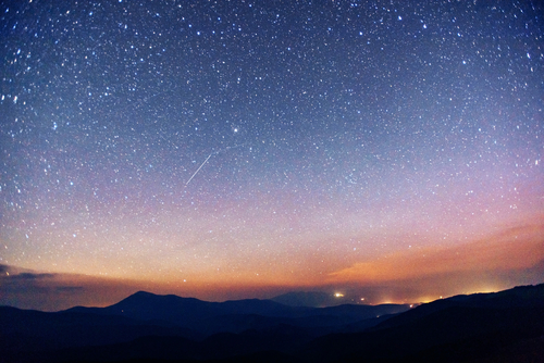 10 lugares únicos en España para ver lluvias de estrellas