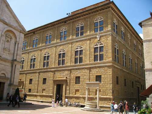Palazzo Picolomini en Siena