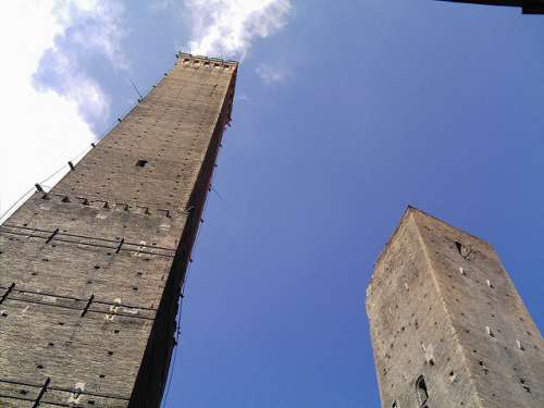 Torres Garisenda y Asinelli