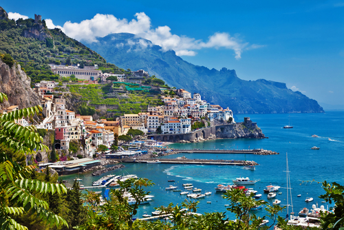 Amalfi en Italia, la joya más preciada de la Costa Amalfitana