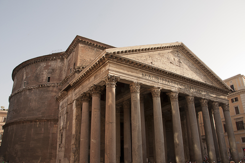 Portico del Patneón de Agripa en Roma