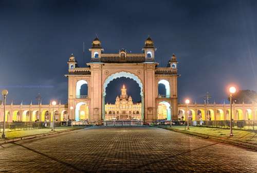 Noche en el palacio de Mysore