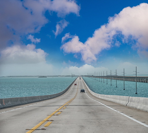 Carretera de Ultramar en los Cayos de Florida