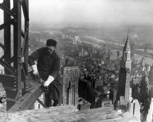 Trabajador en el Empire State Building