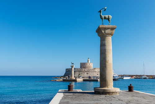 Puerto Mandraki en Rodas