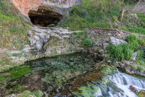 Cueva del Agua en Orbaneja del Castillo 