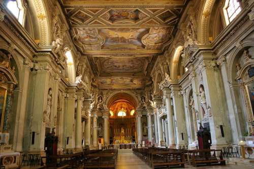 Iglesia de San Agustín en Módena
