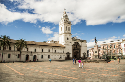 Plaza de Santo Domingo en Quito